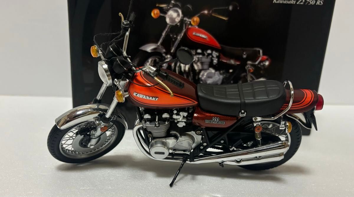 MINICHAMPS ミニチャンプス 1/12 Kawasaki Z2 750 RS Candy MINICHAMPS ミニチャンプス 1/12 Kawasaki Z2 750 RS Candy