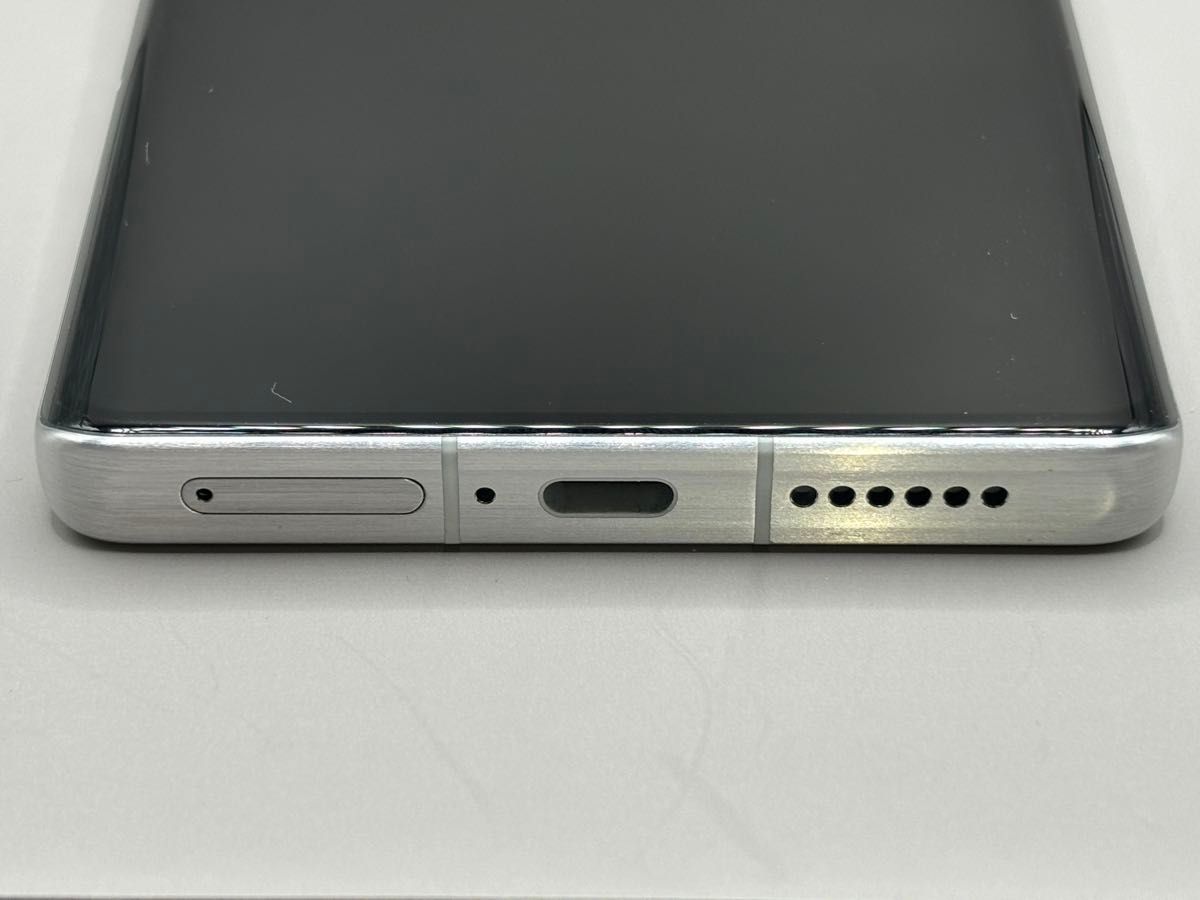 新品同様 vivo x100 ultra チタニウムグレー 16/512GB 中国版 新品同様 vivo x100 ultra チタニウムグレー 16/512GB 中国版
