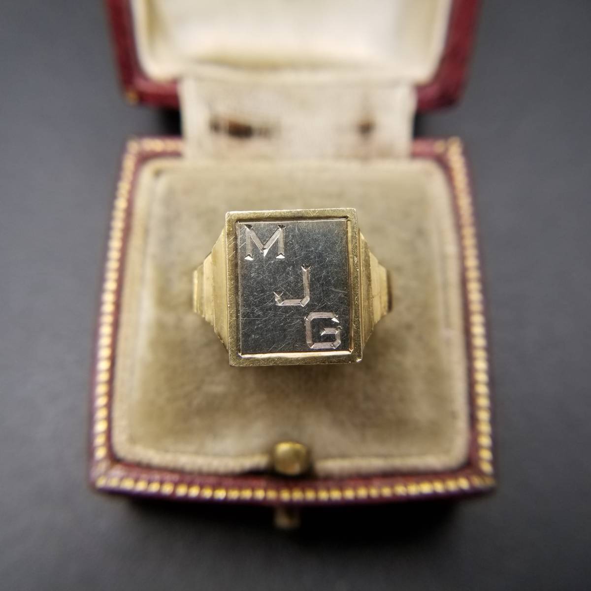 新しいスタイル 1931年 リング イエローゴールド K14 シグネット ヴィンテージ ゴールド