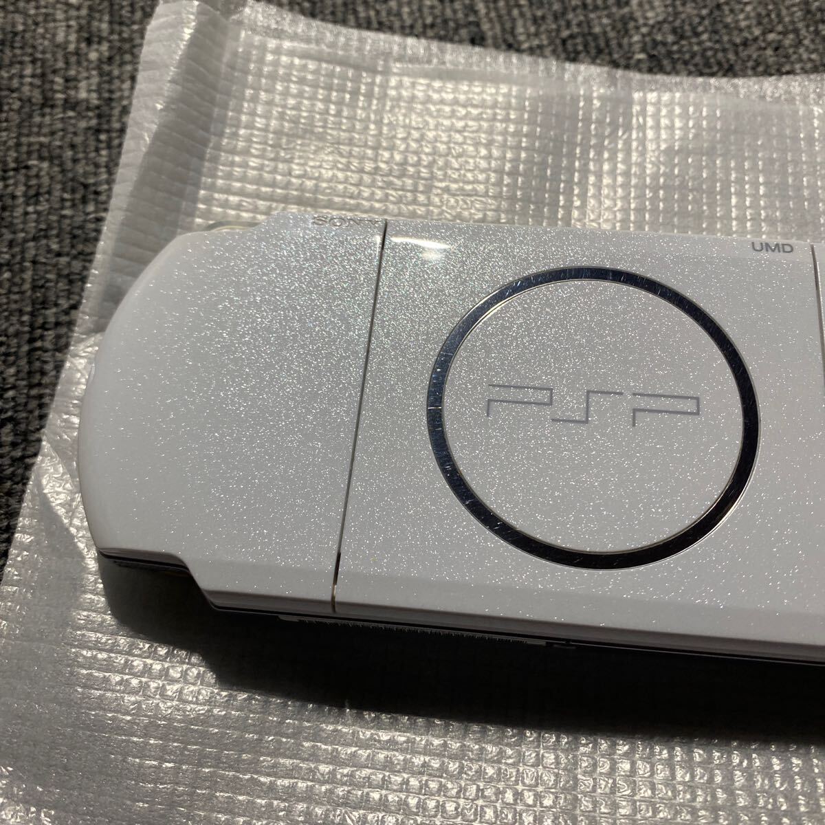 PSP PSP-3000 パールホワイト|Yahoo!フリマ(旧PayPayフリマ) PSP PSP-3000 パールホワイト|Yahoo!フリマ(旧PayPayフリマ)