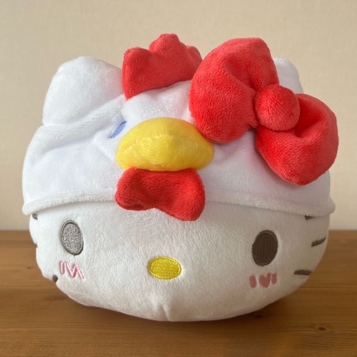 ローソンからあげくん サンリオコラボ ハローキティぬいぐるみ ローソンからあげくん サンリオコラボ ハローキティぬいぐるみ