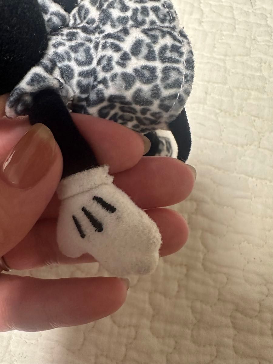 レア ミニー ヒョウ柄コスチューム ぬいぐるみバッジ レア ミニー ヒョウ柄コスチューム ぬいぐるみバッジ