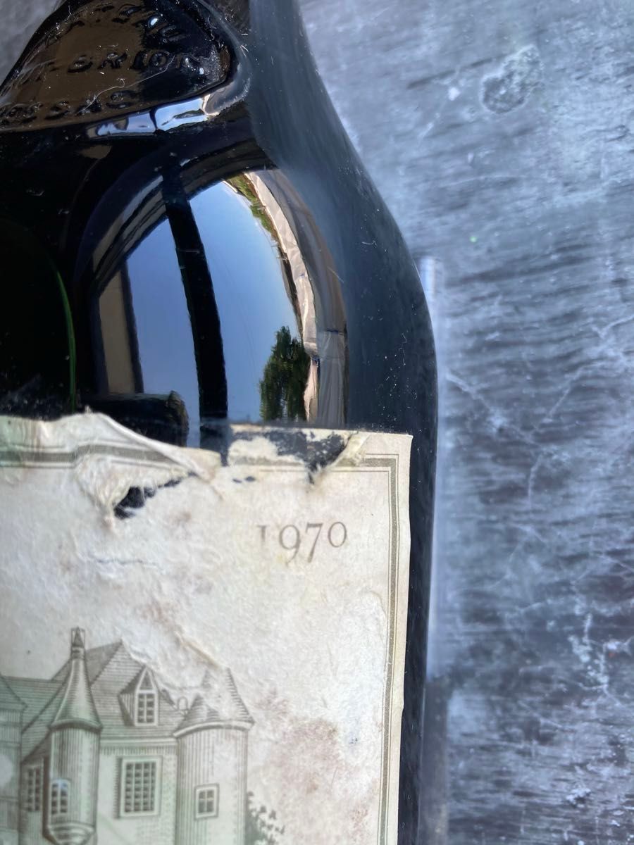 シャトー・オーブリオン CHATEAU HAUT BRION 1970 ビンテージ シャトー・オーブリオン CHATEAU HAUT BRION 1970 ビンテージ