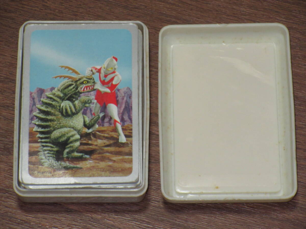 人気商品の中古品・新品・未使用品 ◇昭和レトロ 怪獣トランプ 2セット(任天堂&白元本舗)円谷 ウルトラマン