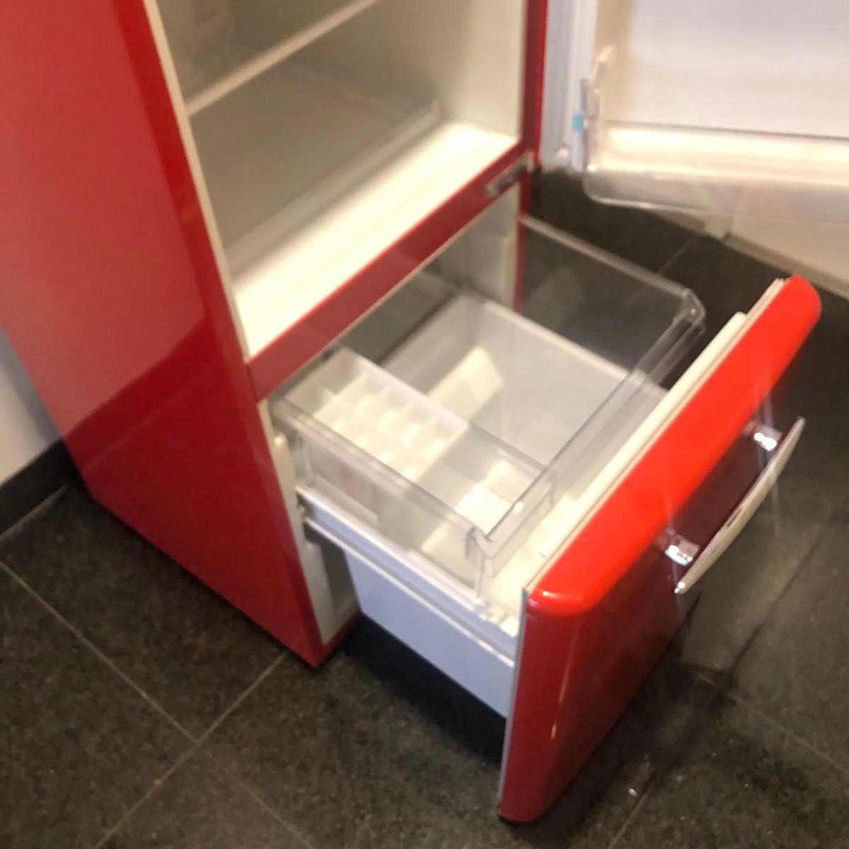 美品】エディオン 冷凍冷蔵庫 149L 2ドア レッド ANG-RE151-A1 美品】エディオン 冷凍冷蔵庫 149L 2ドア レッド ANG-RE151-A1