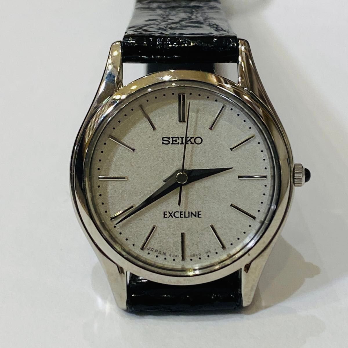 新品・未使用品】セイコーSEIKO エクセリーヌ レディース 黒革 新品・未使用品】セイコーSEIKO エクセリーヌ レディース 黒革