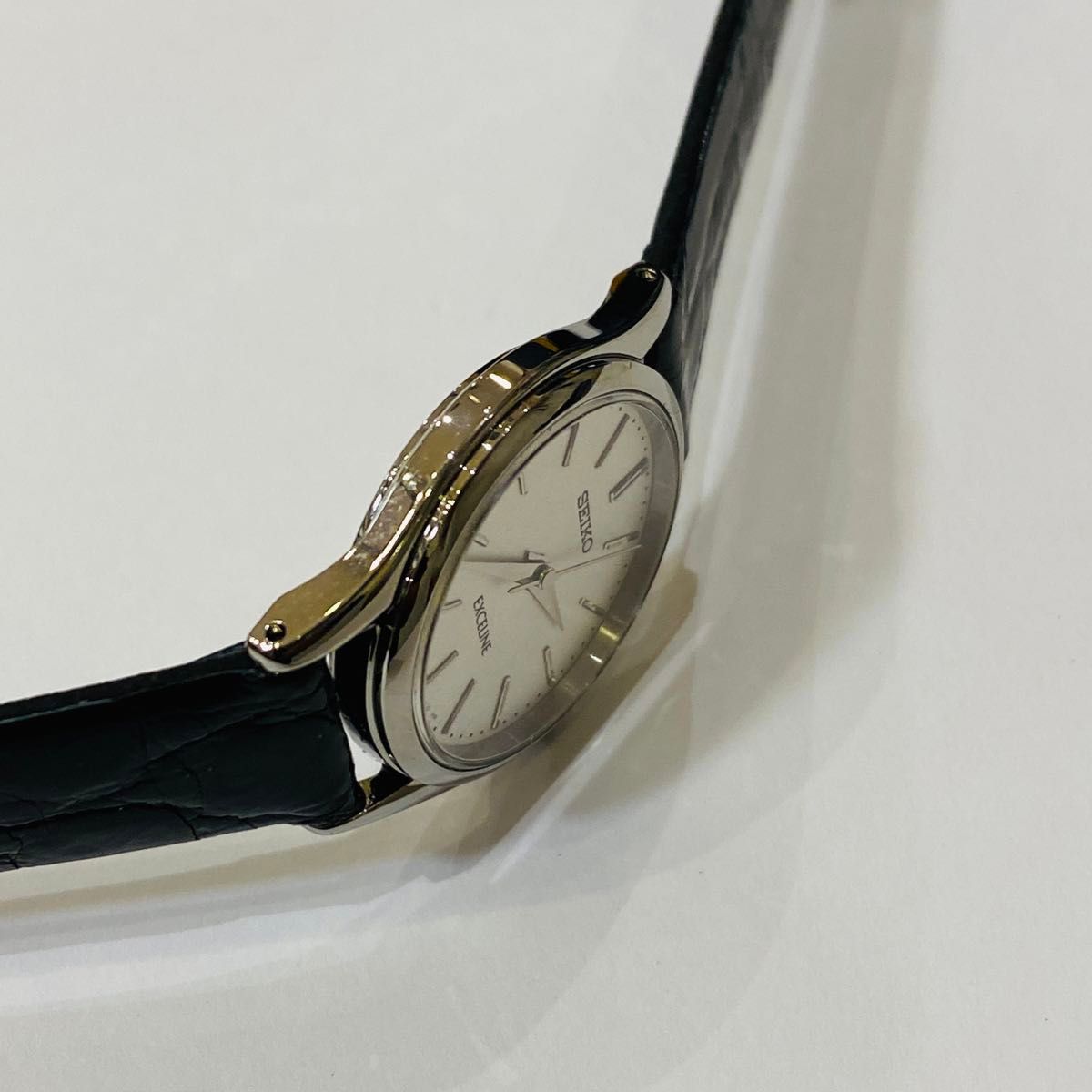 新品・未使用品】セイコーSEIKO エクセリーヌ レディース 黒革 新品・未使用品】セイコーSEIKO エクセリーヌ レディース 黒革