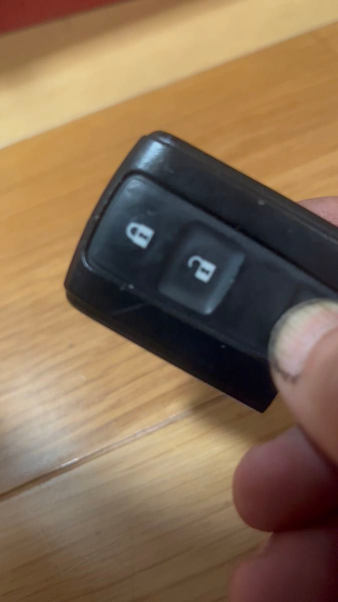 ダイハツ タント キーレスエントリースマートキー動作確認済み