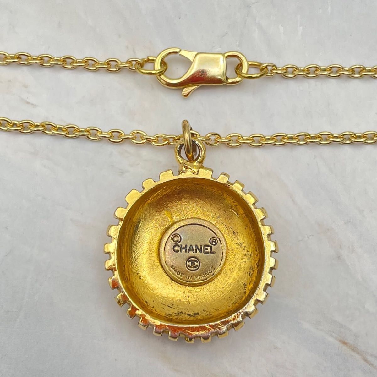 CHANEL シャネル ペンダントトップ ネックレストップ|Yahoo CHANEL シャネル ペンダントトップ ネックレストップ|Yahoo