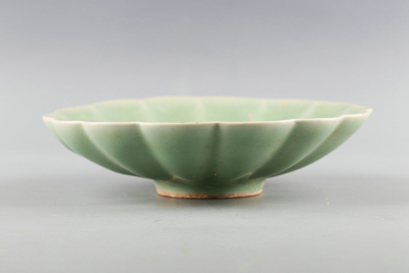 宅配便配送 多寶屋】XP1318□宋時代 極品□ 輪花皿 青磁 龍泉窯 宋