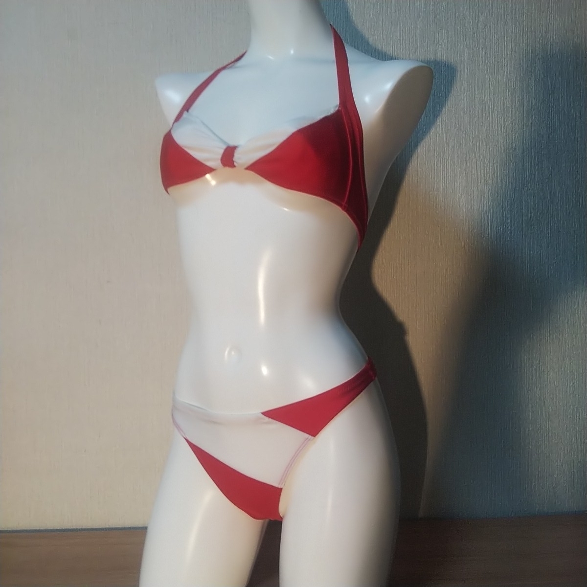 中古 水着 Used 超ハイレグ ビキニ Tバック 赤 バイアス スポーティ 中古 水着 Used 超ハイレグ ビキニ Tバック 赤 バイアス スポーティ