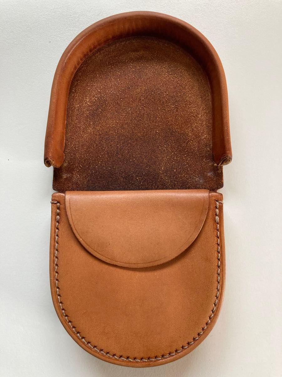 BREE ブリー コインケース 小銭入れ ヌメ革 馬蹄型 J10 コイン BREE ブリー コインケース 小銭入れ ヌメ革 馬蹄型 J10 コイン