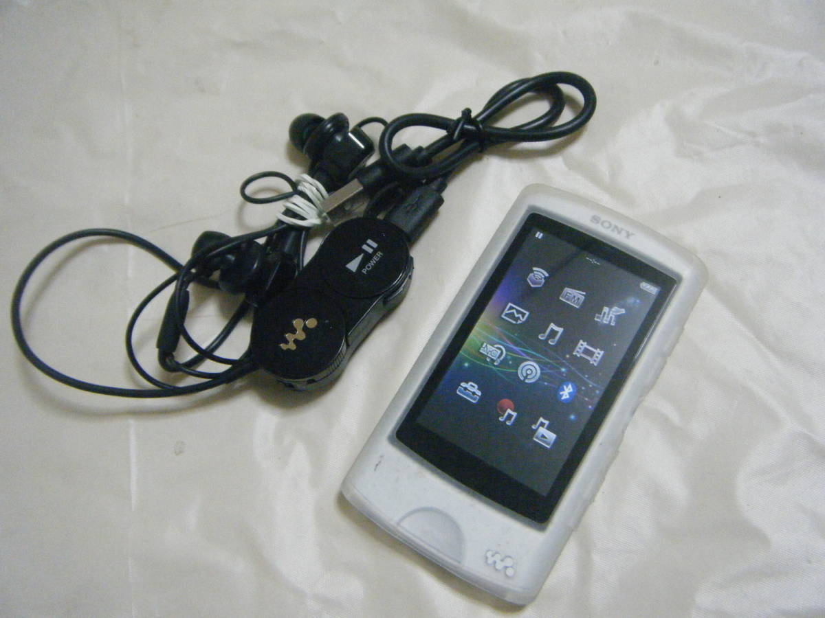 SONY Walkman NW-A866 touch panel 32GB white +Bluetooth earphone