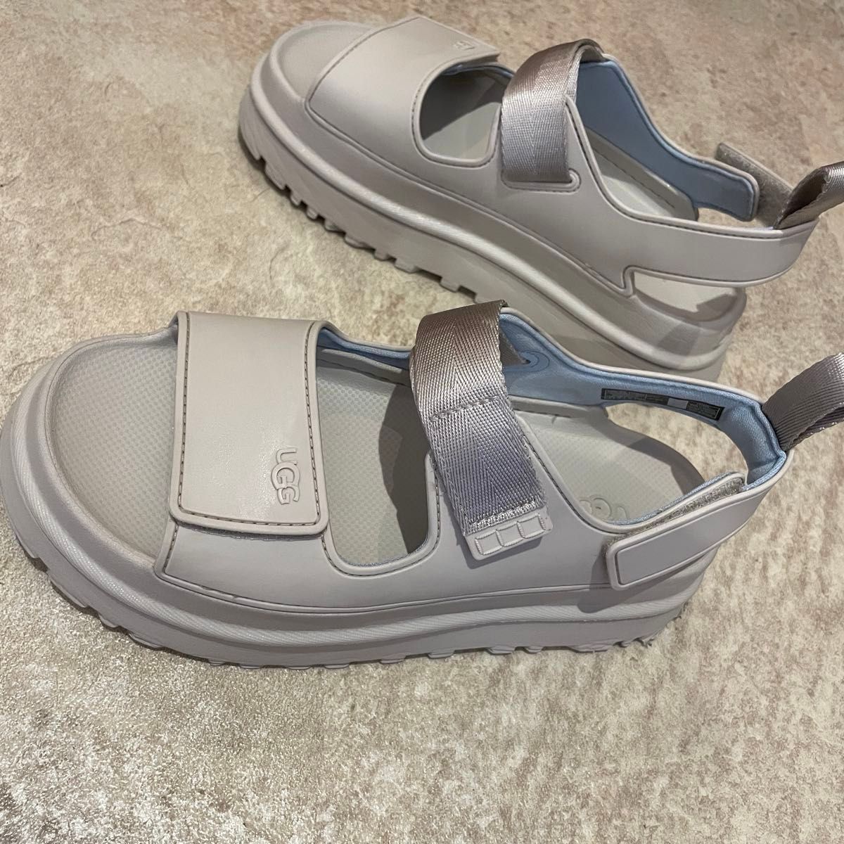 UGG for emmi】W GOLDENGLOW / 25cm|Yahoo!フリマ(旧PayPay UGG for emmi】W GOLDENGLOW / 25cm|Yahoo!フリマ(旧PayPay