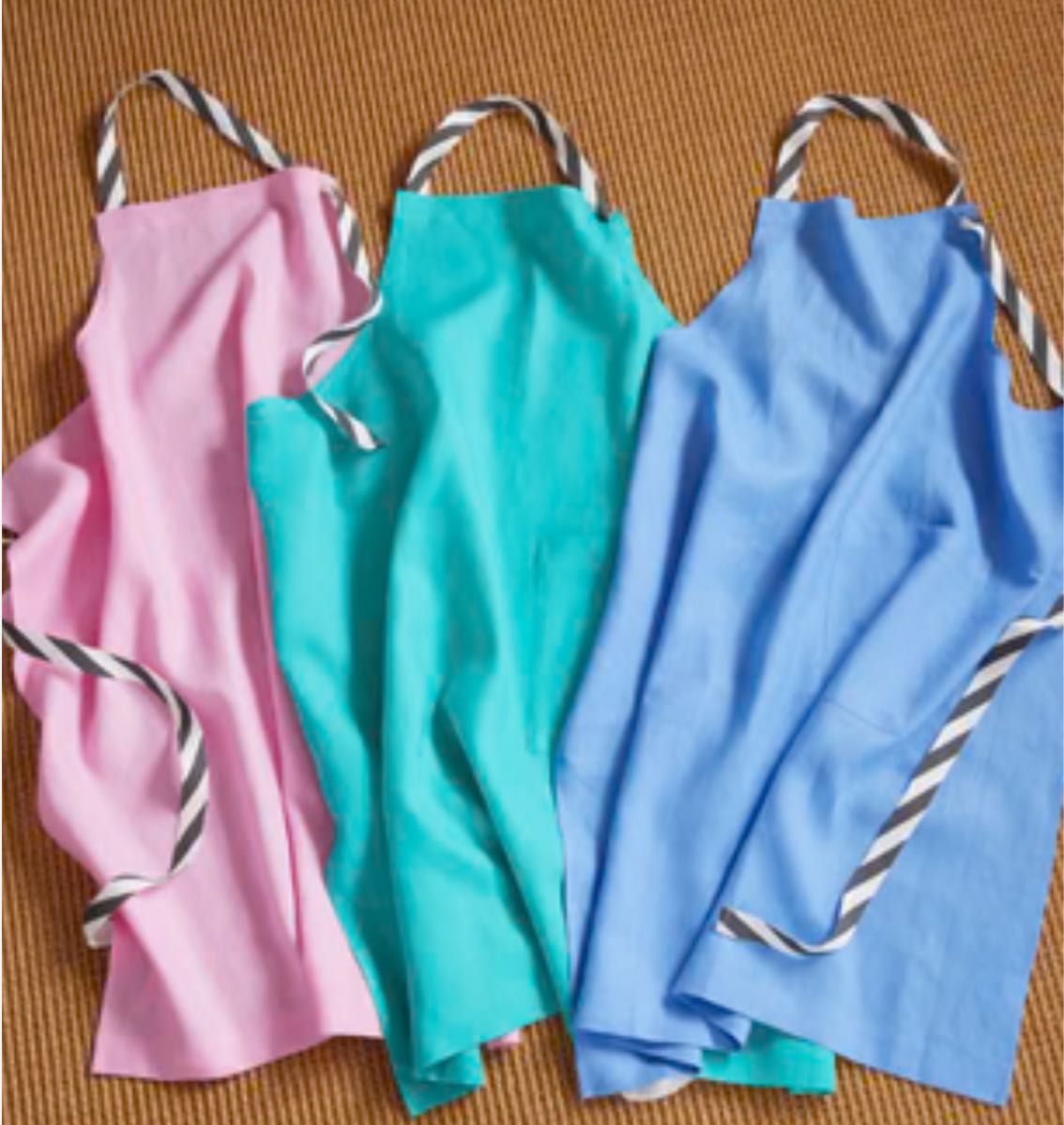 3枚セット 新品未開封 タキマキ ORGANIC APRON 滝沢眞規子 3枚セット 新品未開封 タキマキ ORGANIC APRON 滝沢眞規子