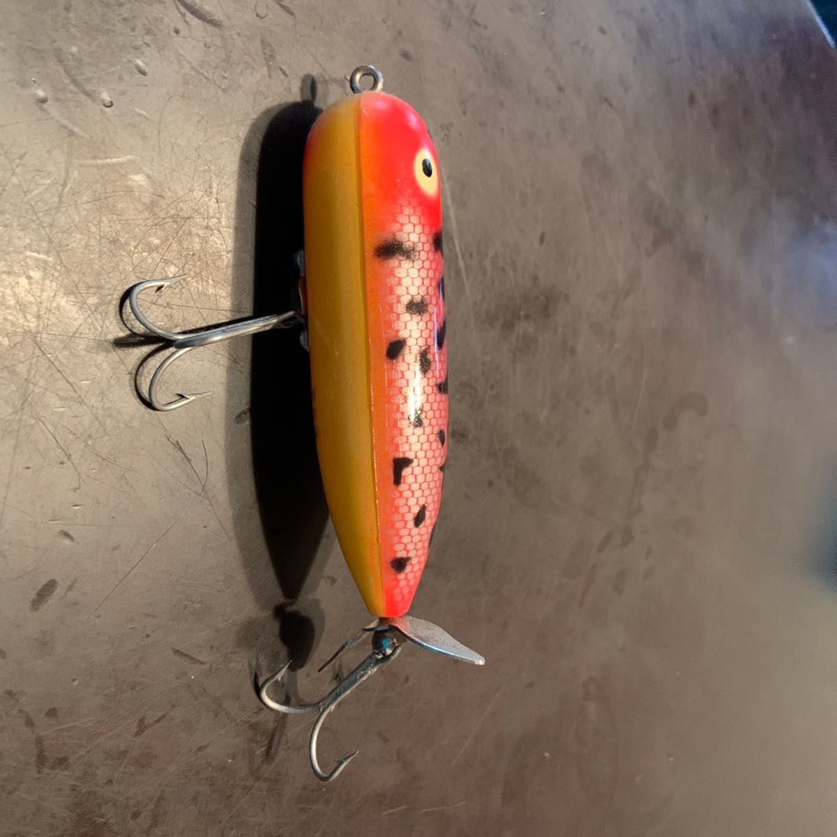 ヘドン マグナムトーピード横割れです 美品オールド HEDDON ヘドン マグナムトーピード横割れです 美品オールド HEDDON