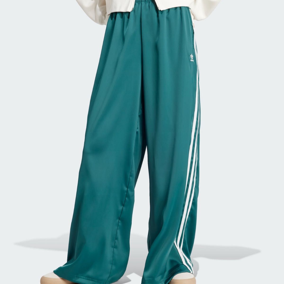 アディダス adidas ORIGINALS サテンワイドレッグトラックパンツ アディダス adidas ORIGINALS サテンワイドレッグトラックパンツ