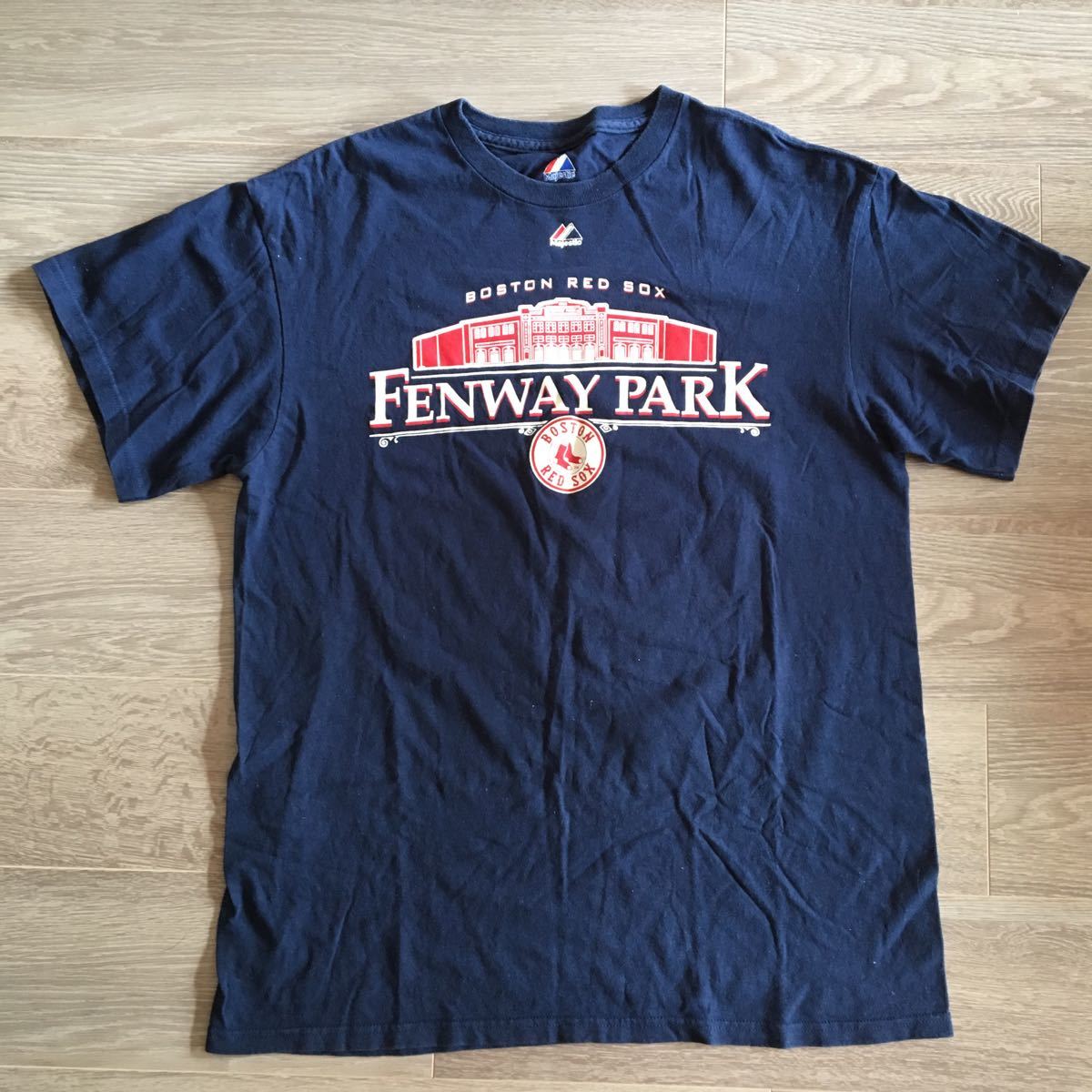 限定品Boston Red Soxボストンレッドソックス Fenway Parkフェンウェイパーク 100周年記念 Tシャツ L Majesticマジェスティック_画像2