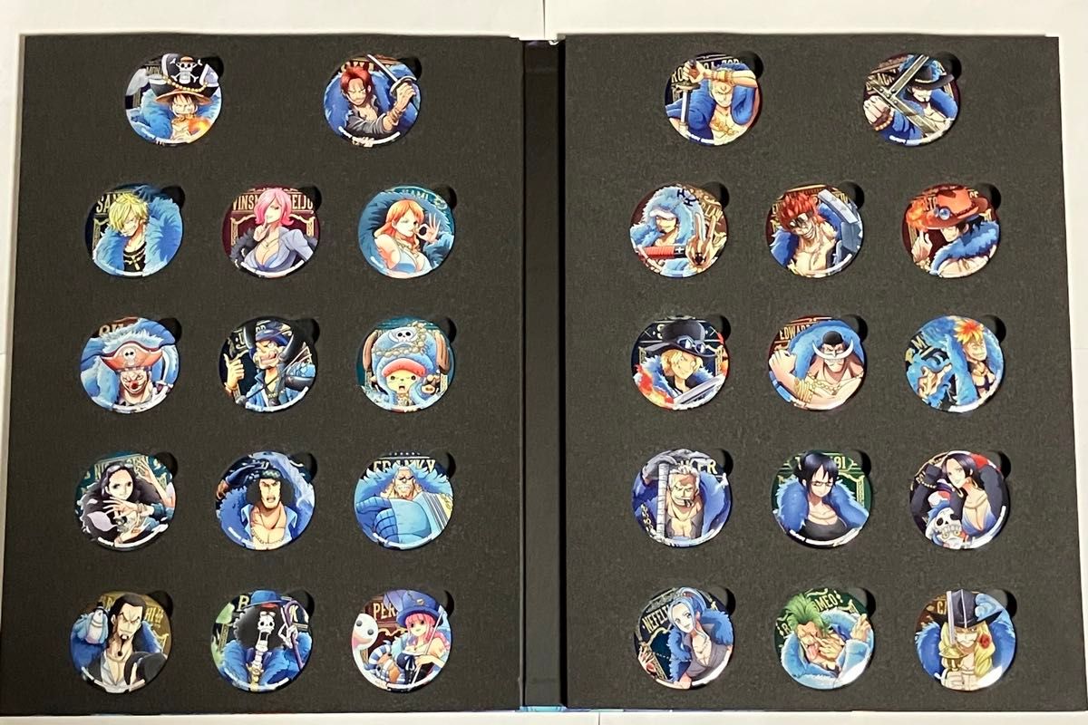 未使用/ワンピース 20周年記念 限定衣装 缶バッジ コンプリート 未使用/ワンピース 20周年記念 限定衣装 缶バッジ コンプリート
