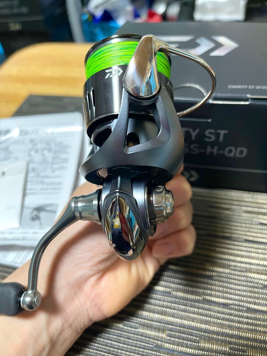 ダイワ 23エアリティ ST SF 2500SS-QD 極美品|Yahoo!フリマ(旧 ダイワ 23エアリティ ST SF 2500SS-QD 極美品|Yahoo!フリマ(旧