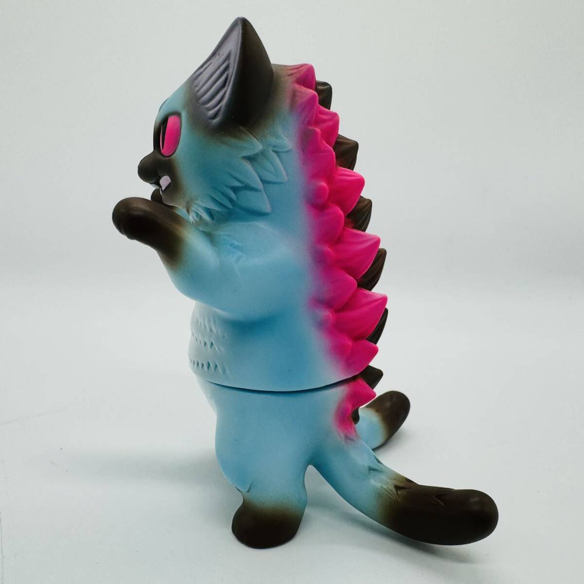 化猫怪獣 ネゴラ 氷菓 チョコミント ソフビ人形 (フィギュア 化猫怪獣 ネゴラ 氷菓 チョコミント ソフビ人形 (フィギュア