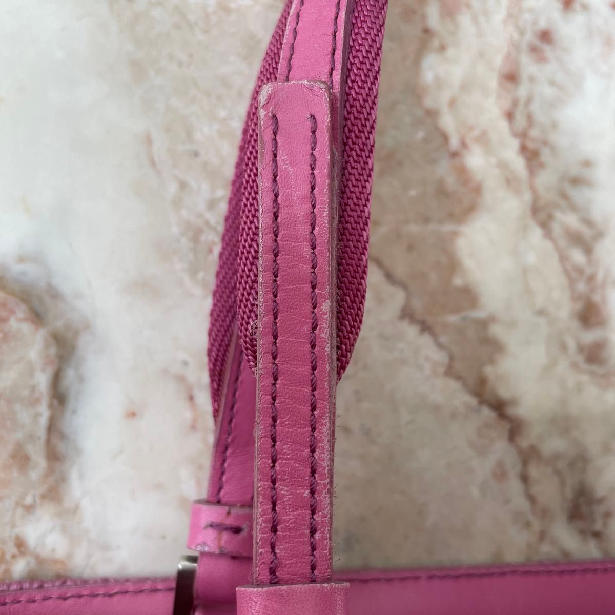 正規品【PRADA】プラダ【ピンクニット トートバッグ】約25×24×8 正規品【PRADA】プラダ【ピンクニット トートバッグ】約25×24×8