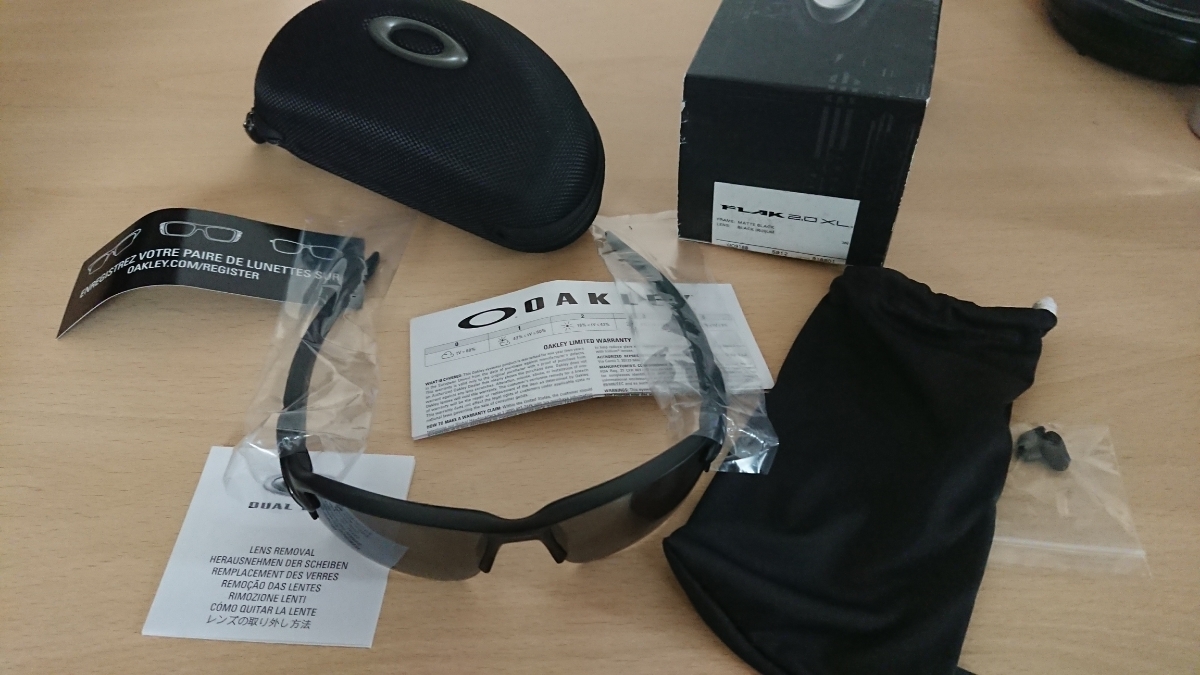 OAKLEY オークリー サングラス Flak 2.0 XL Matte Black Iridium_画像2