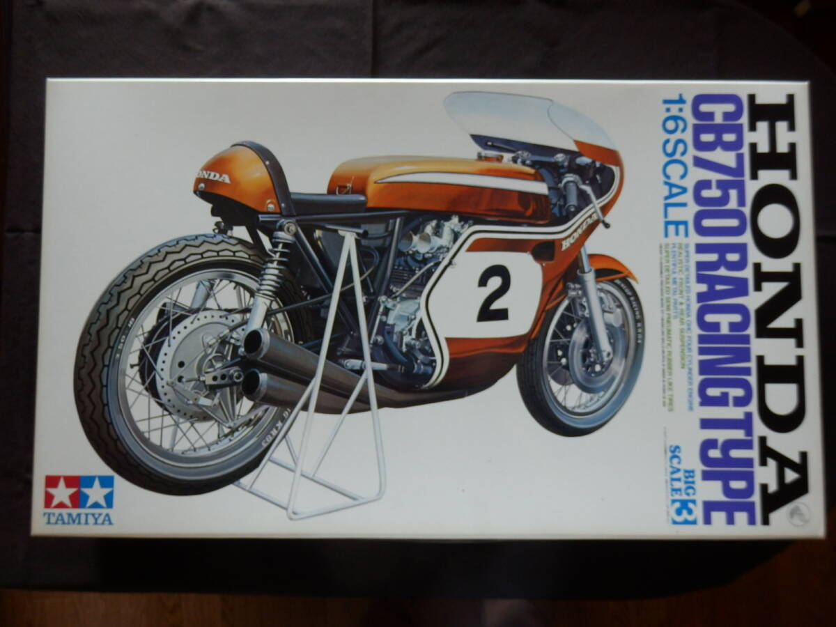 タミヤ 1/6 CB750レーシングタイプ Racing Type カフェ タミヤ 1/6 CB750レーシングタイプ Racing Type カフェ