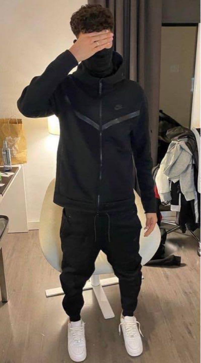 NIKE テックフリース 黒#NIKE|Yahoo!フリマ(旧PayPayフリマ) NIKE テックフリース 黒#NIKE|Yahoo!フリマ(旧PayPayフリマ)