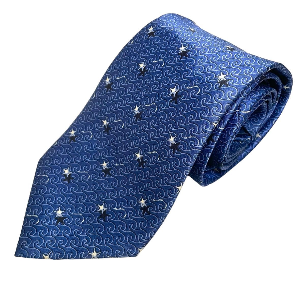 タグつき美品】ランバンLANVIN ブルー 星柄 総柄 フランス製 タグつき美品】ランバンLANVIN ブルー 星柄 総柄 フランス製