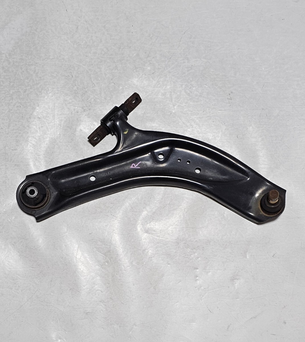 BFC LINEAR FEEDER 圧電リニアフィーダー 継ぎばね防振式 AFJ BFC LINEAR FEEDER 圧電リニアフィーダー 継ぎばね防振式 AFJ