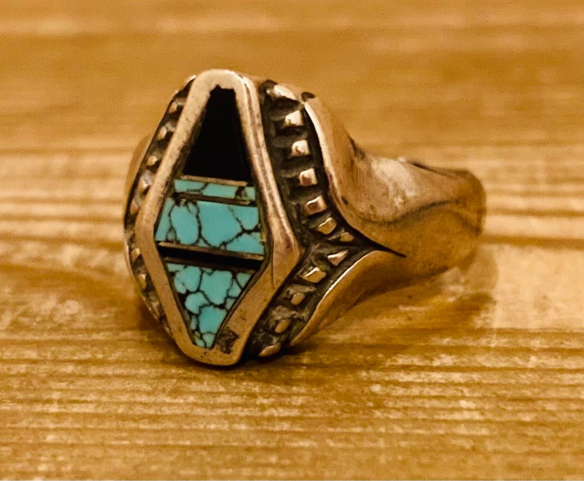 Navajo インディアンジュエリー 指輪 リング 22 ターコイズ ズニ Navajo インディアンジュエリー 指輪 リング 22 ターコイズ ズニ