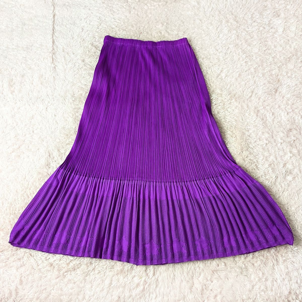 PLEATS PLEASE プリーツプリーズ イッセイミヤケ スカート PLEATS PLEASE プリーツプリーズ イッセイミヤケ スカート