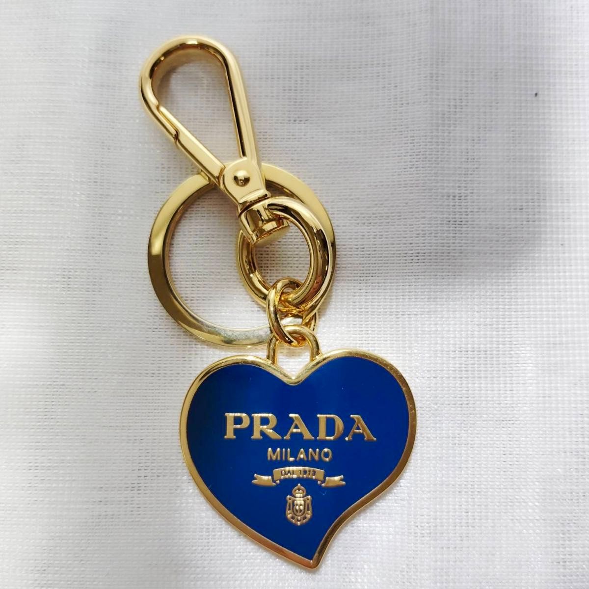 PRADA プラダ キーリング チャーム ハート ネイビー ゴールド PRADA プラダ キーリング チャーム ハート ネイビー ゴールド