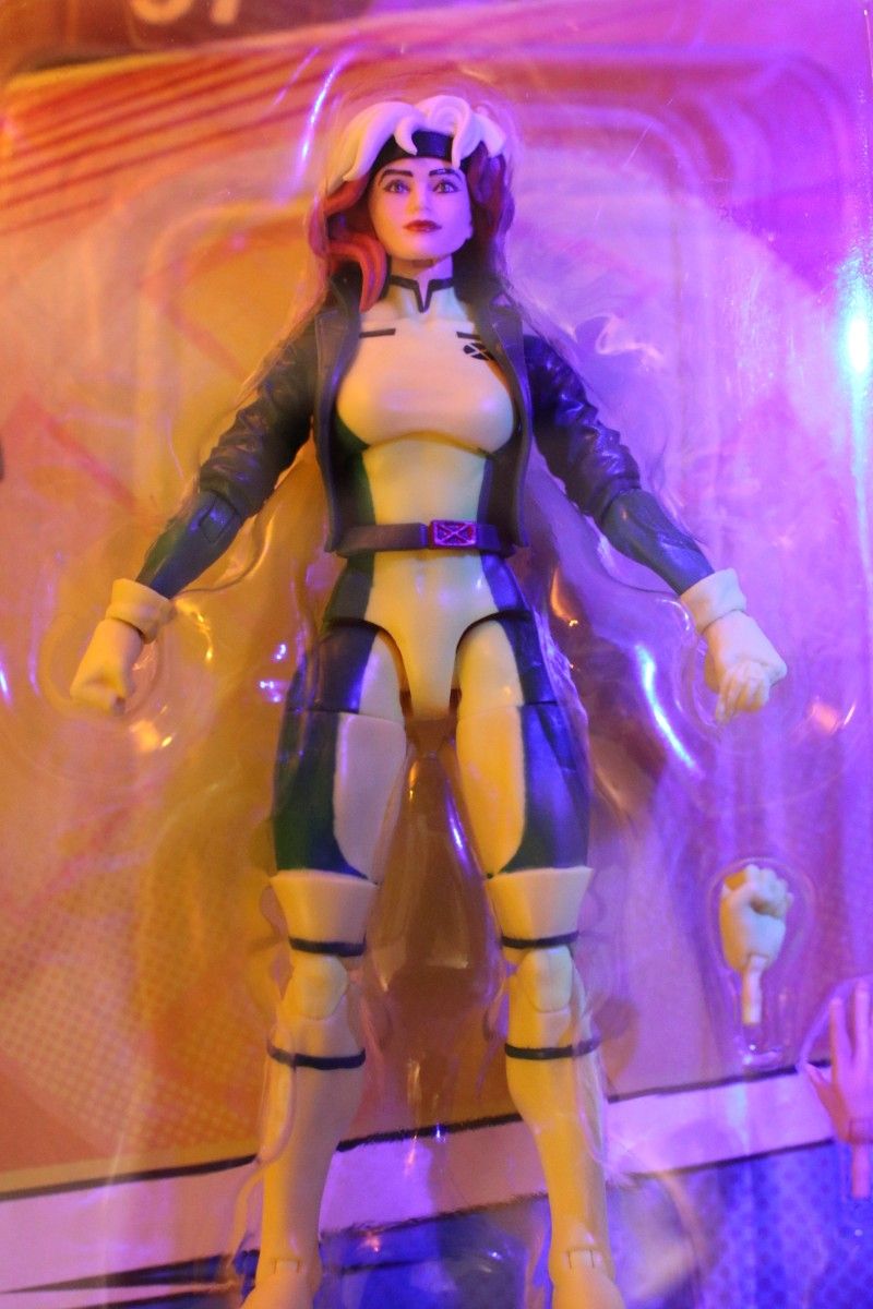 新品未開マーベル・レジェンド・シリーズ ローグ(X-MEN '97)封 新品未開マーベル・レジェンド・シリーズ ローグ(X-MEN '97)封