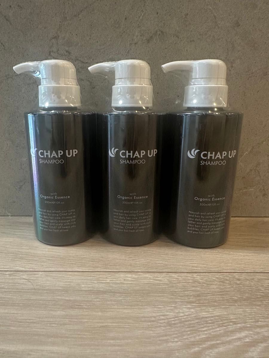 CHAP UP シャンプー 300ml (詰替付)& ヘアリストーラー 3個 CHAP UP シャンプー 300ml (詰替付)& ヘアリストーラー 3個