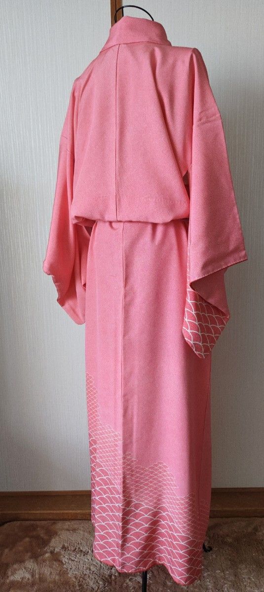 鮫小紋 着物 ピンク 昭和レトロ レトロ レトロ可愛い 鮫小紋 着物 ピンク 昭和レトロ レトロ レトロ可愛い