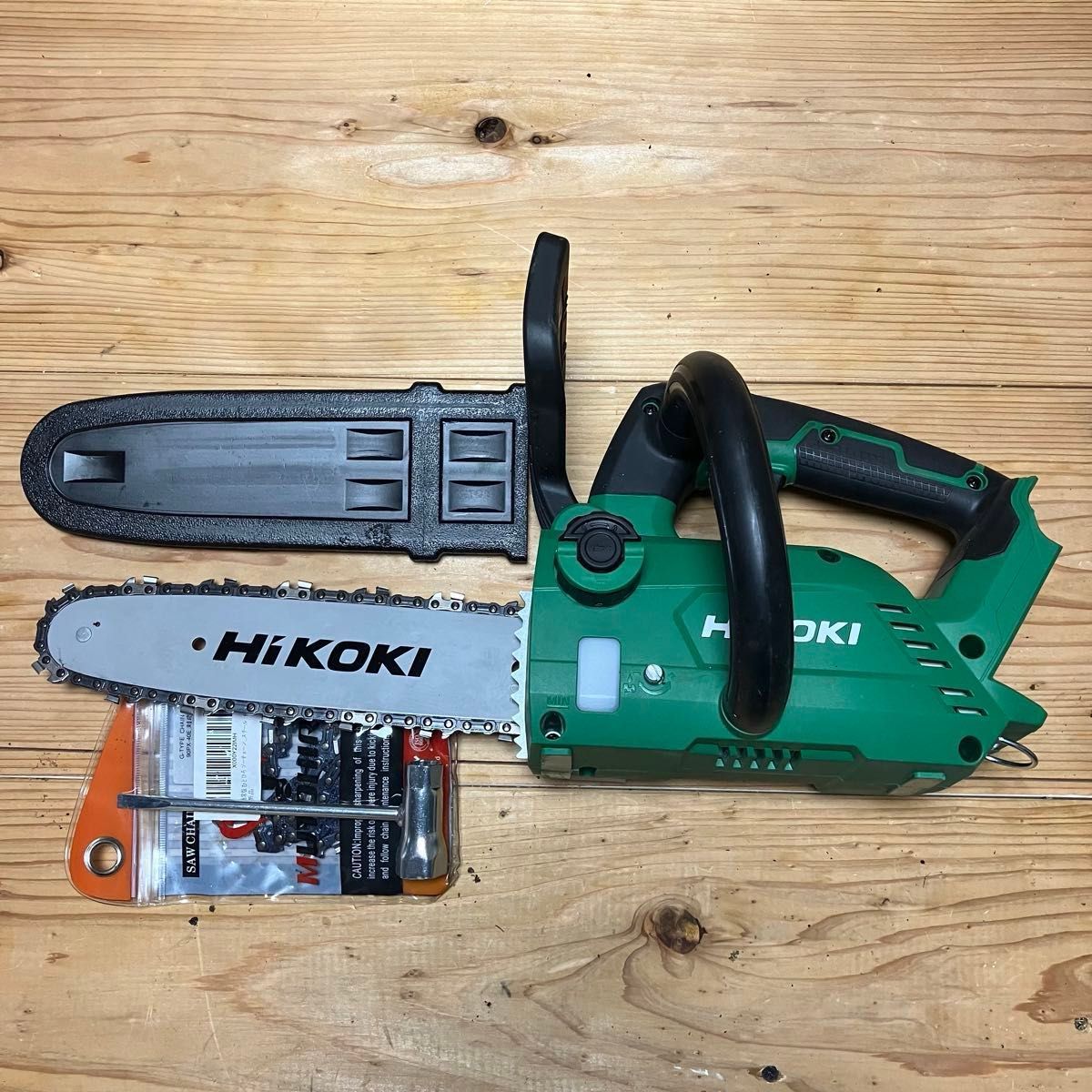 ハイコーキ(HiKOKI) CS1825DC 18V コードレスチェーンソー 本体 ハイコーキ(HiKOKI) CS1825DC 18V コードレスチェーンソー 本体