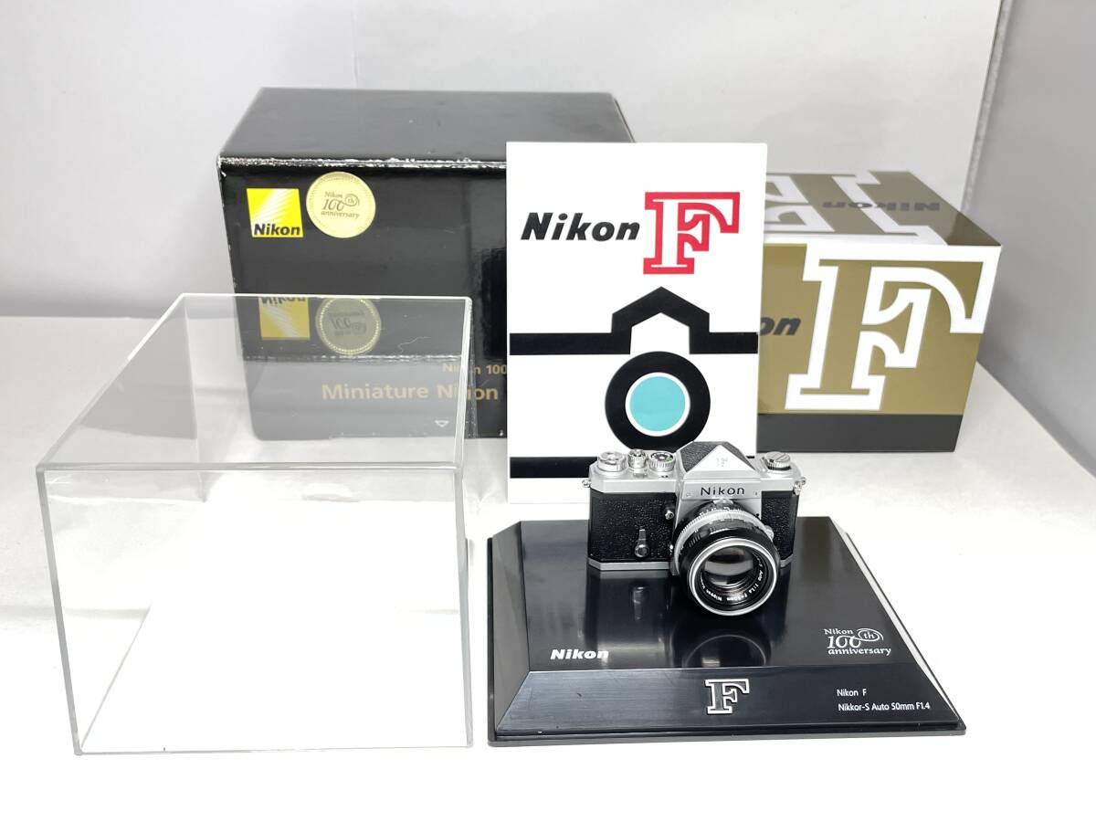 希少品 ニコン Nikon F 100周年記念 ミニチュア 1/2 模型 観賞用 希少品 ニコン Nikon F 100周年記念 ミニチュア 1/2 模型 観賞用