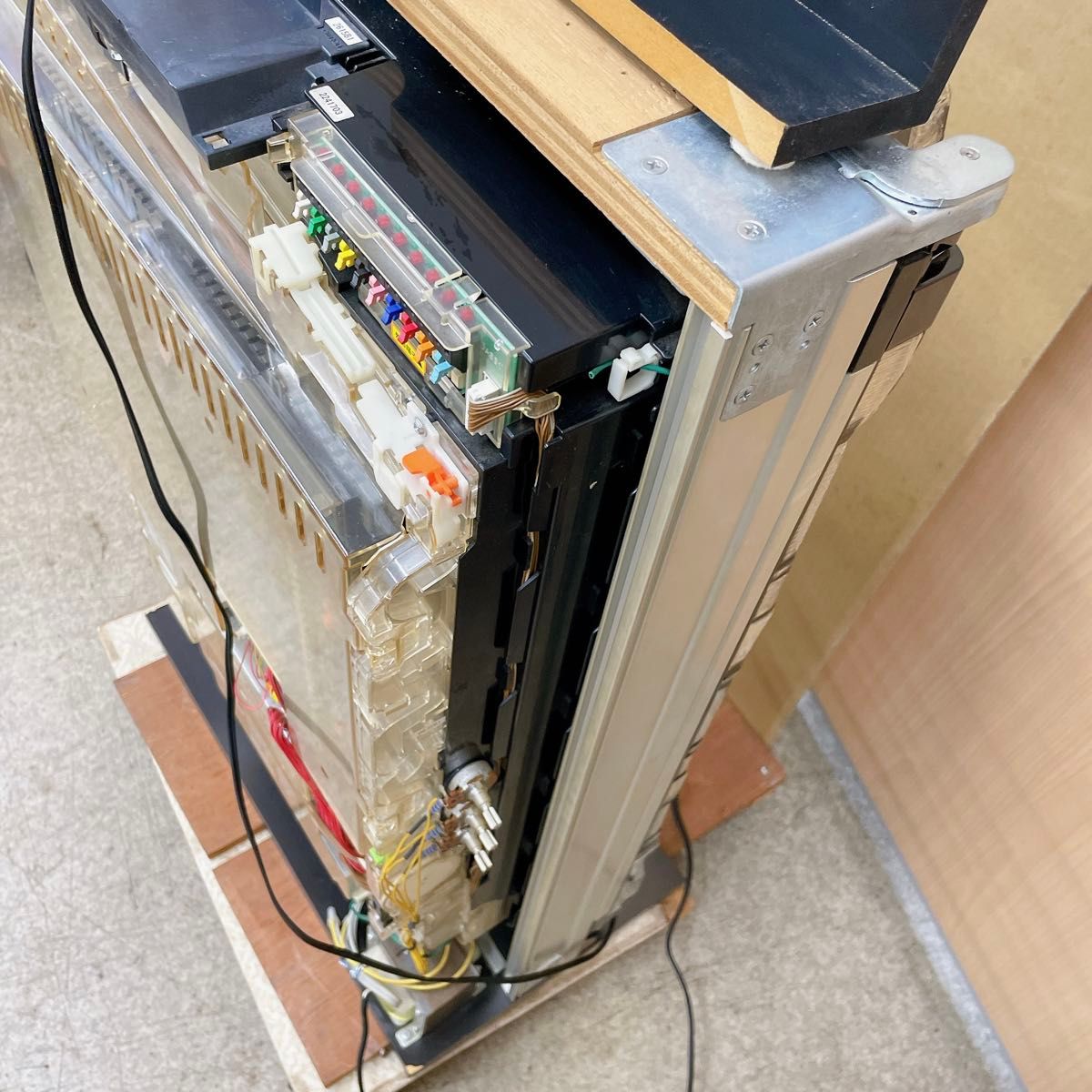 銀と金 初代 パチスロ 実機 ドアキー・設定キー・説明書付 銀と金 初代 パチスロ 実機 ドアキー・設定キー・説明書付