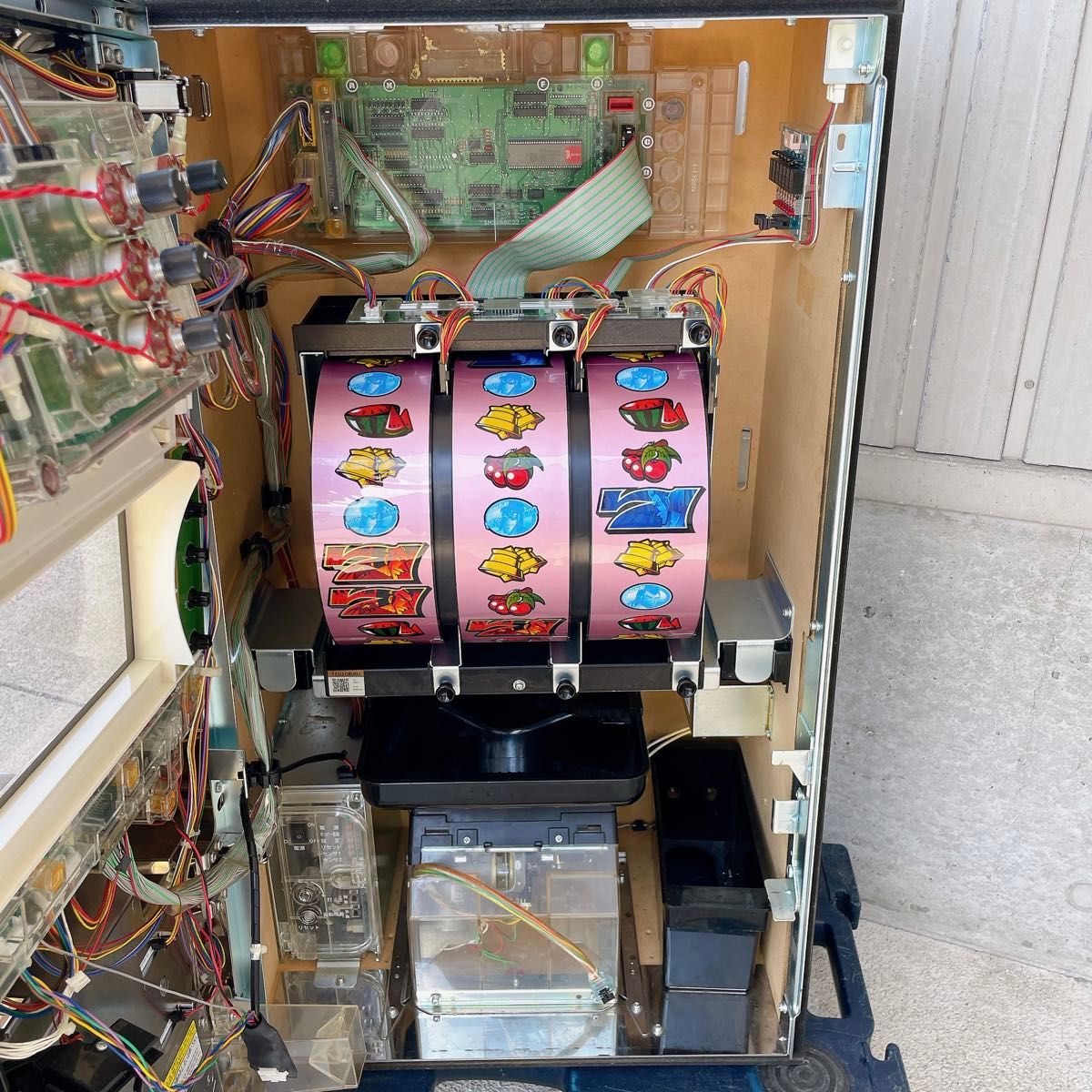 銀と金 初代 パチスロ 実機 ドアキー・設定キー・説明書付 銀と金 初代 パチスロ 実機 ドアキー・設定キー・説明書付