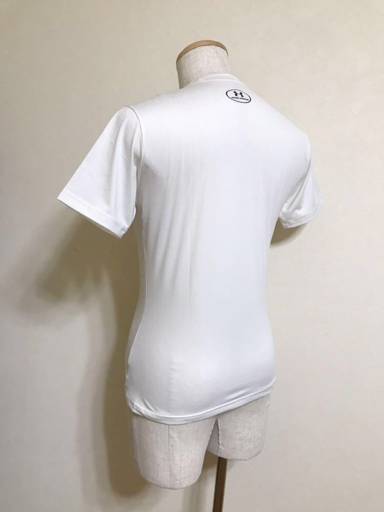 【良品】 UNDER ARMOUR UA FITTED アンダーアーマー ヒートギア インナーウェア Tシャツ ホワイト 半袖 サイズSM 白_画像10
