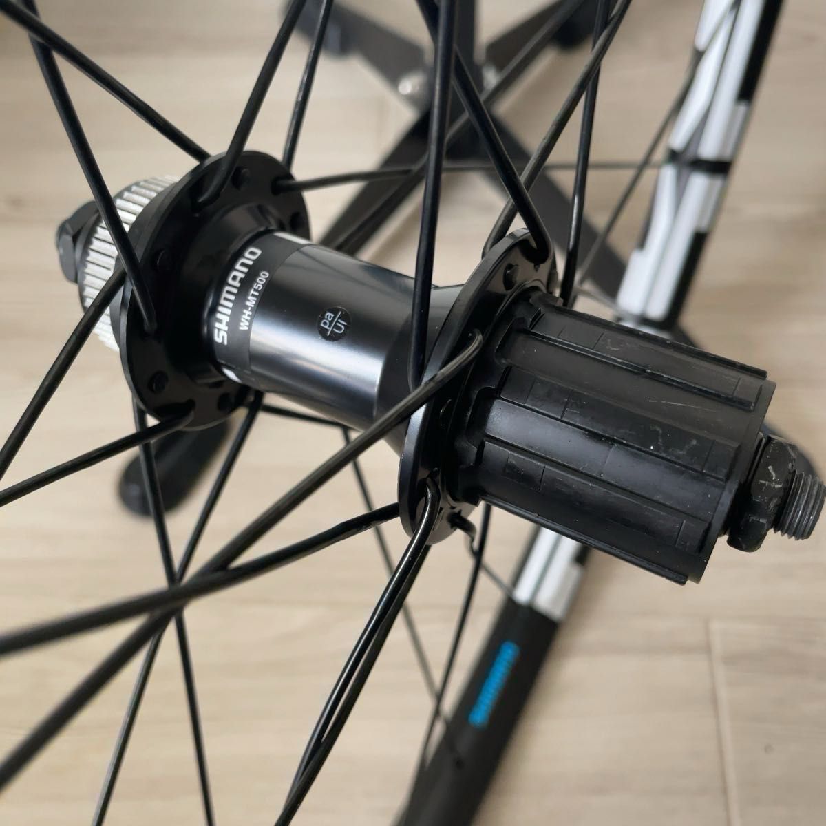 シマノ27 5MTBホイールWH-MT500前後SHIMANOフロントリアディスク シマノ27 5MTBホイールWH-MT500前後SHIMANOフロントリアディスク