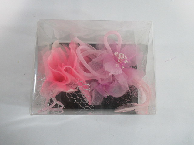  pink. corsage 2 point 