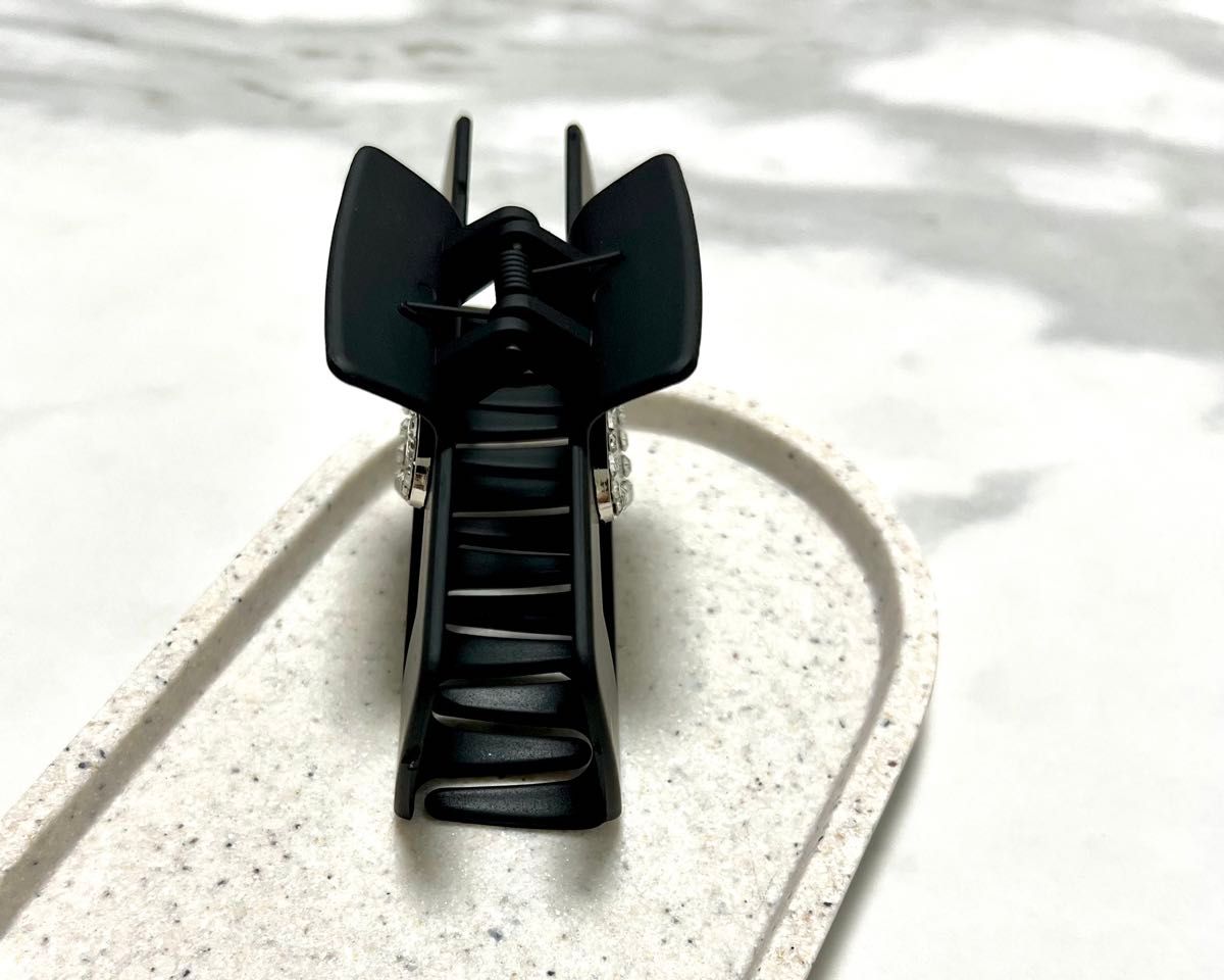 数量限定値下げ プラダ【PRADA】ヘアクリップ バレッタ 数量限定値下げ プラダ【PRADA】ヘアクリップ バレッタ