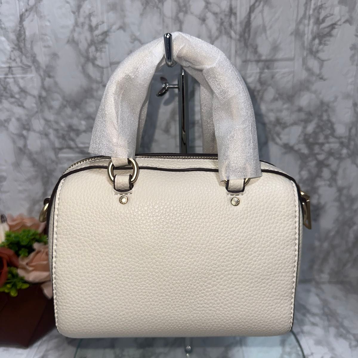 新品 COACH ダンシング キトゥン プリント ショルダーCD445 新品 COACH ダンシング キトゥン プリント ショルダーCD445