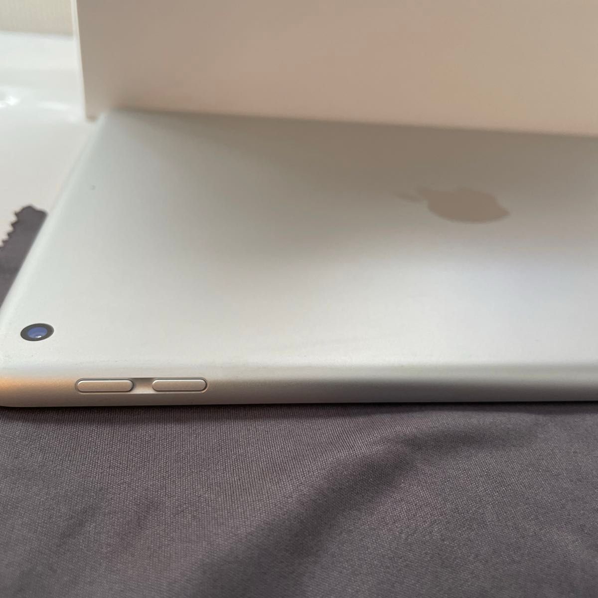 iPad第7世代 未使用に近い美品 バッテリー最大容量99%良好 iPad第7世代 未使用に近い美品 バッテリー最大容量99%良好
