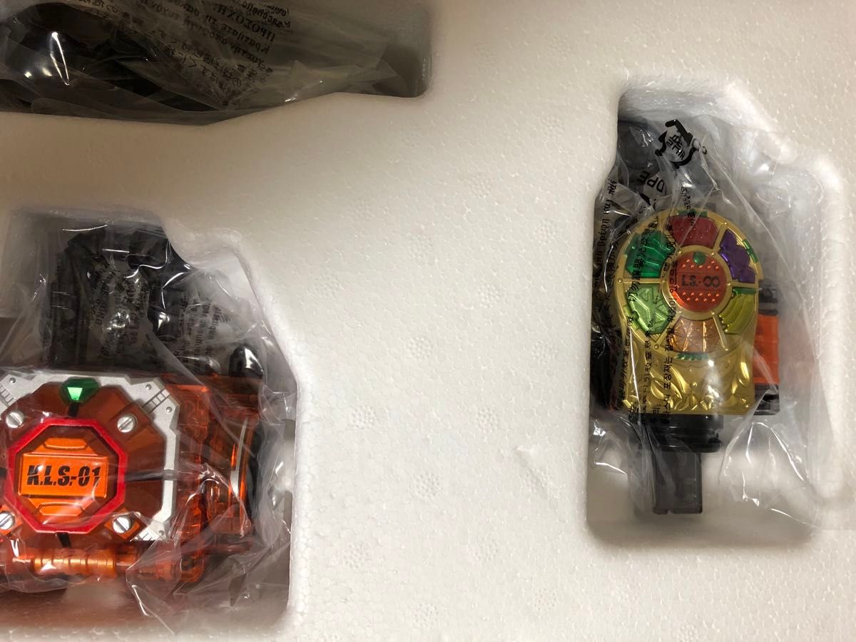 CSM 戦極ドライバー +ロックシードセット COMPLETE SELECTION CSM 戦極ドライバー +ロックシードセット COMPLETE SELECTION