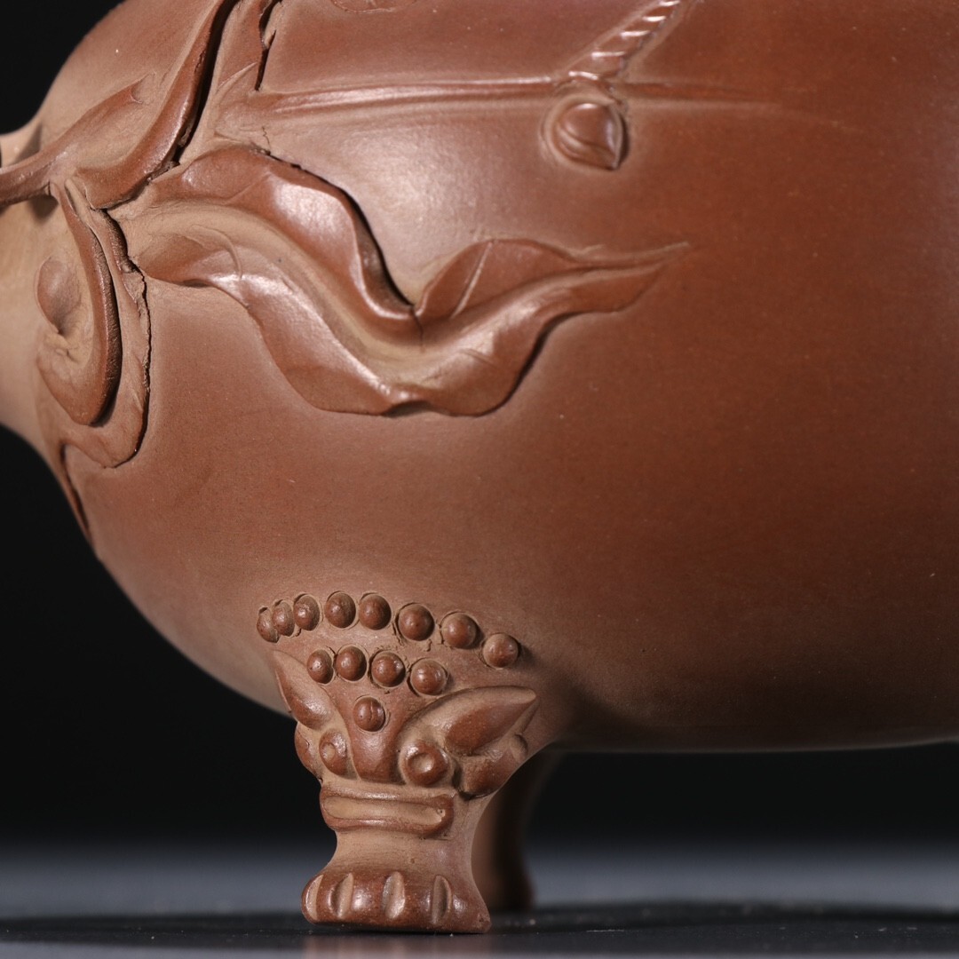 古びた蔵『汪寅仙製 陶磁器 紫砂急須 壽桃紫砂茶壺』極細工 急須 古びた蔵『汪寅仙製 陶磁器 紫砂急須 壽桃紫砂茶壺』極細工 急須
