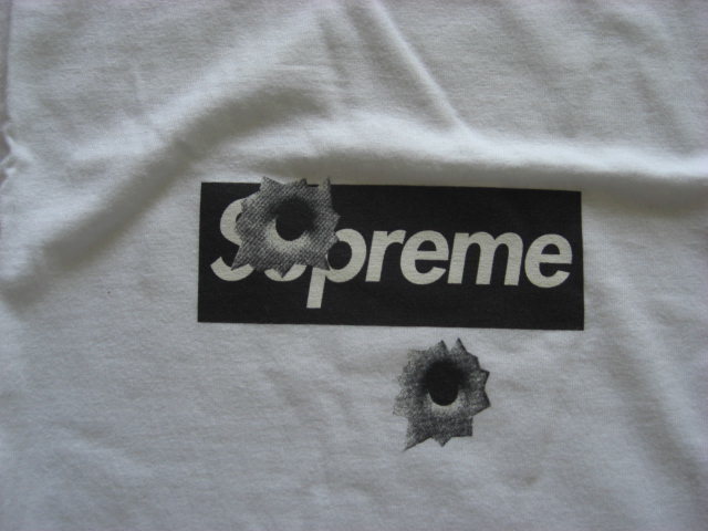 未使用品】 12aw Supreme Bullet Box Logo Tee 渋谷 OPEN記念 未使用品】 12aw Supreme Bullet Box Logo Tee 渋谷 OPEN記念